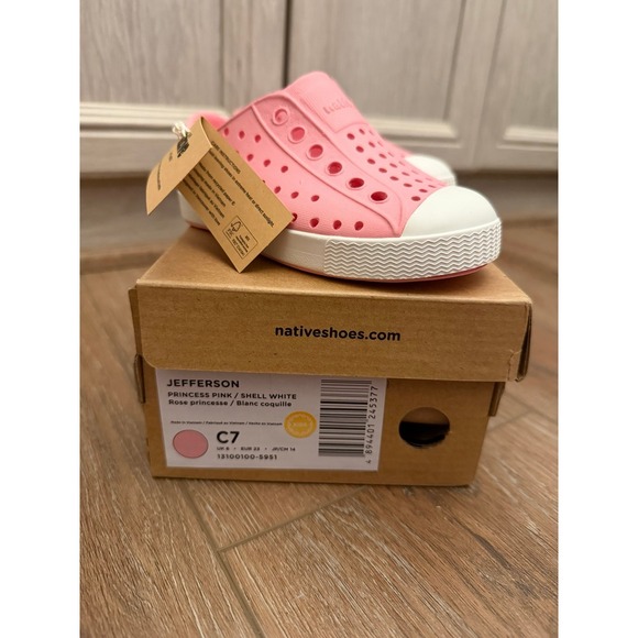 Native Jefferson NIB Princess Pink Sz 7 - Picture 2 of 2